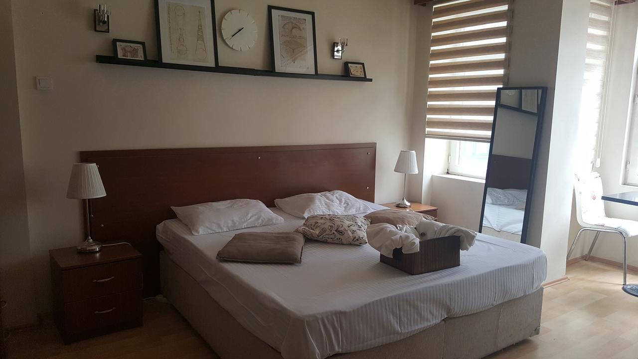 Persian Hotel Istanbul Bagian luar foto