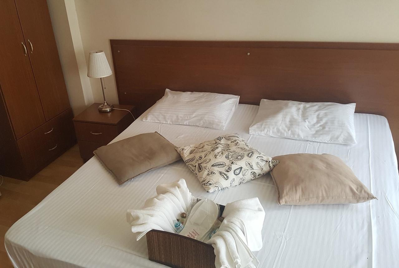 Persian Hotel Istanbul Bagian luar foto